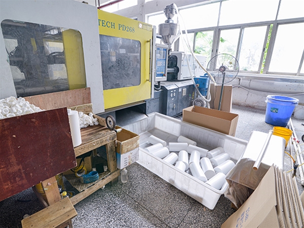 注（zhù）塑車間