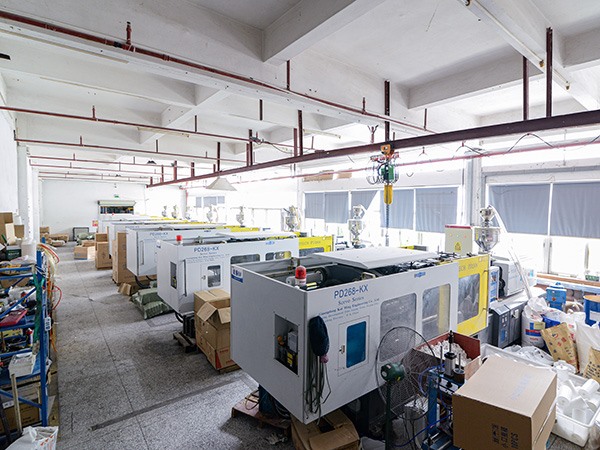 注（zhù）塑車間一（yī）角（jiǎo）