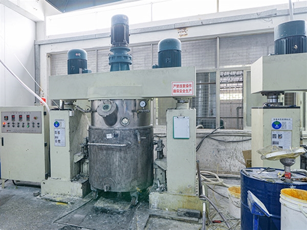 膠水庫存區設備